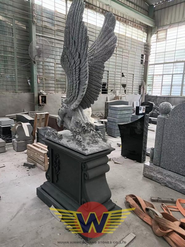 Serene Guardian Angel Sculpture - Image 2