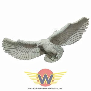 Majestic Eagle Sculpture