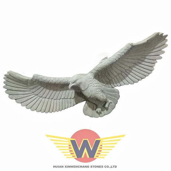 Majestic Eagle Sculpture