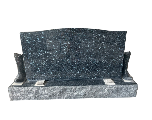 Serp Top Monument